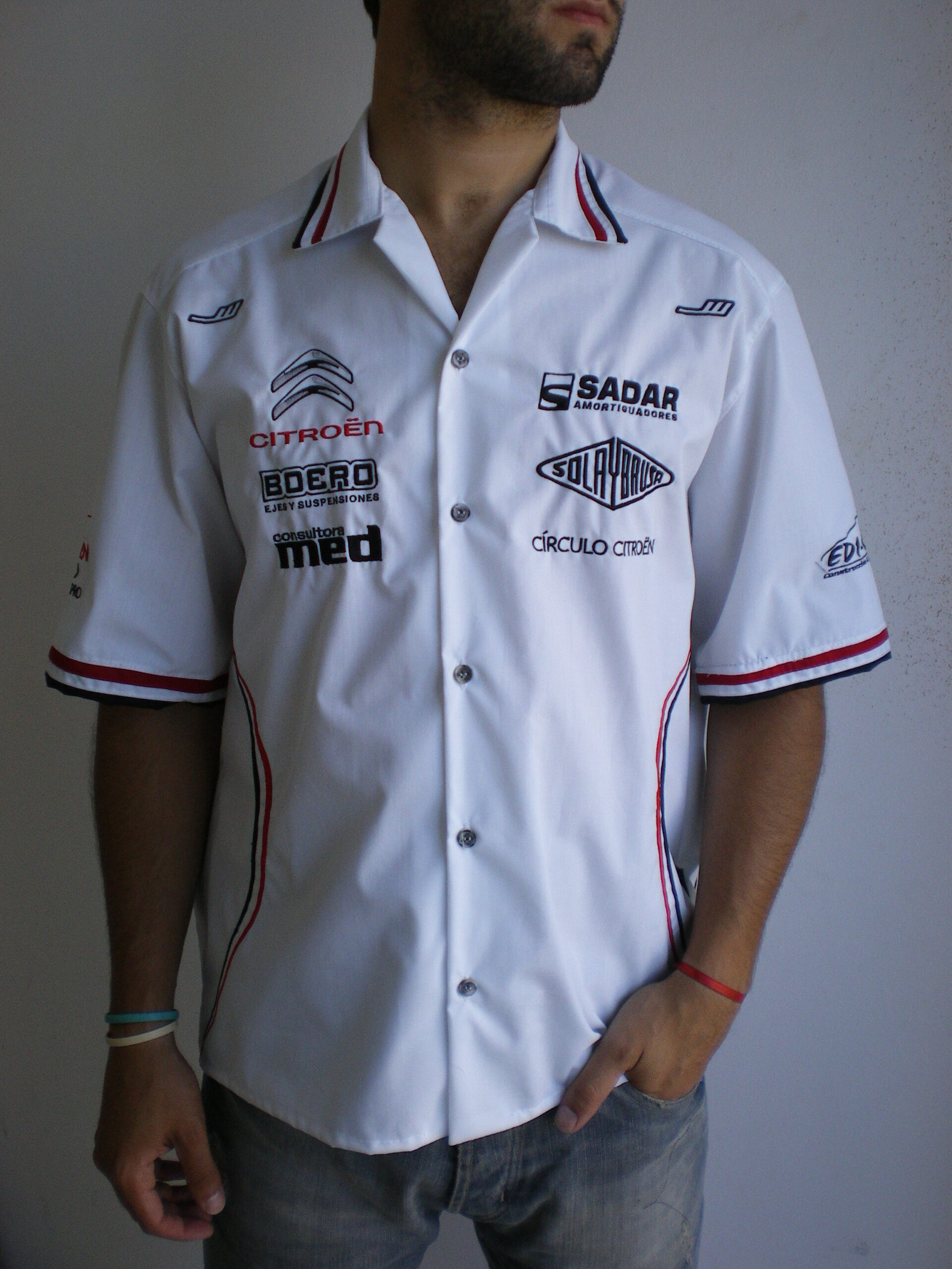 Art. 1010 Camisa Fiji mc c cortes