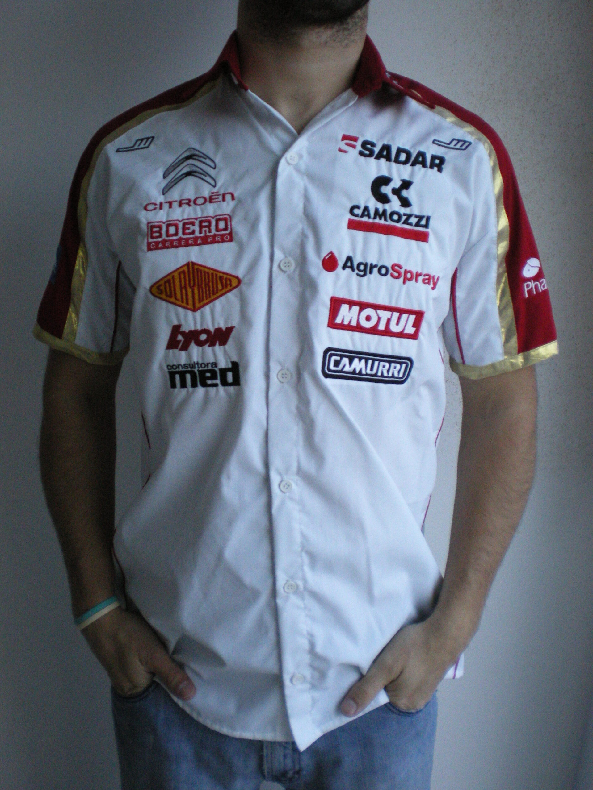 Art. 1052 Camisa BM03 c cortes mc