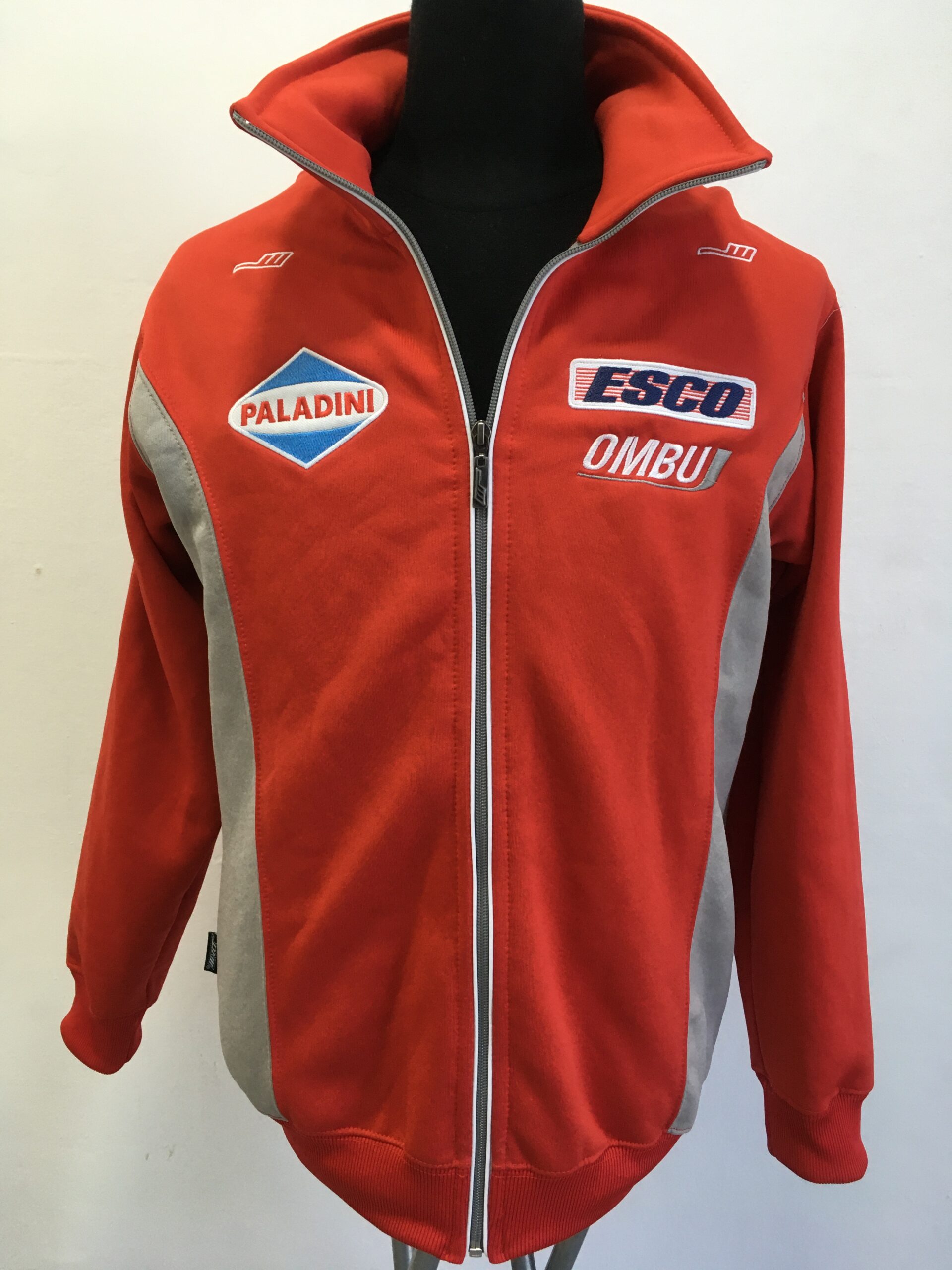 Art. 6060 Campera Frisa Huayra