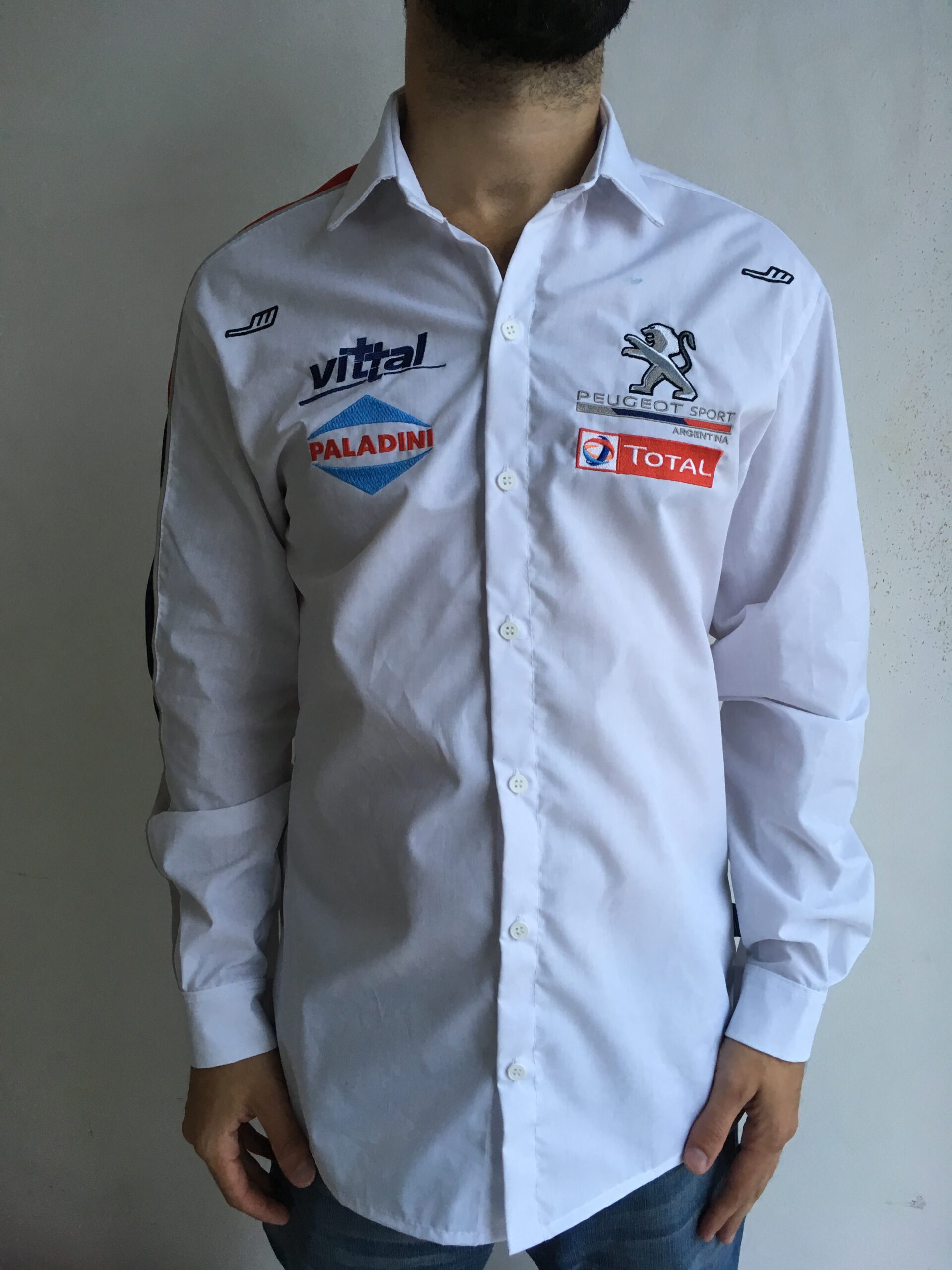 Art. 1001 B Camisa Clasica c corte ml