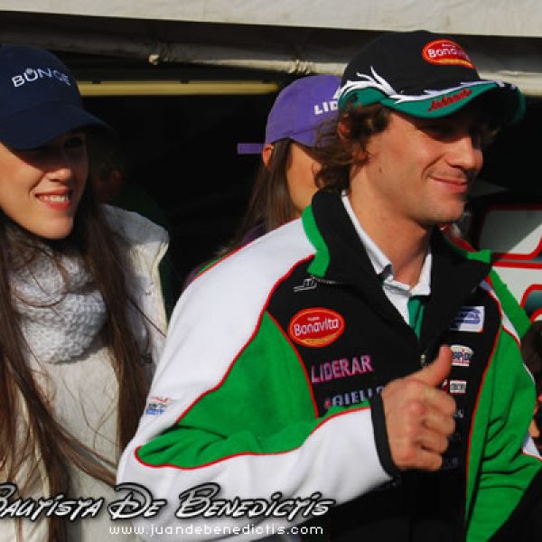 4040 Campera Polar Suzuka (0)